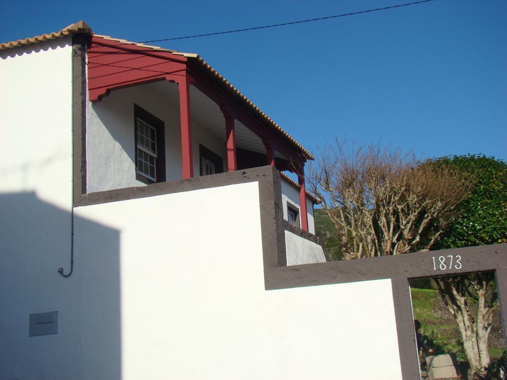 Casa Das Pedras Altas Lajes do Pico Bilik gambar